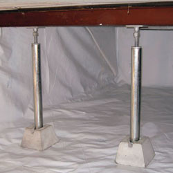 crawl space jack posts installed in an encapsulated crawl space in Newport